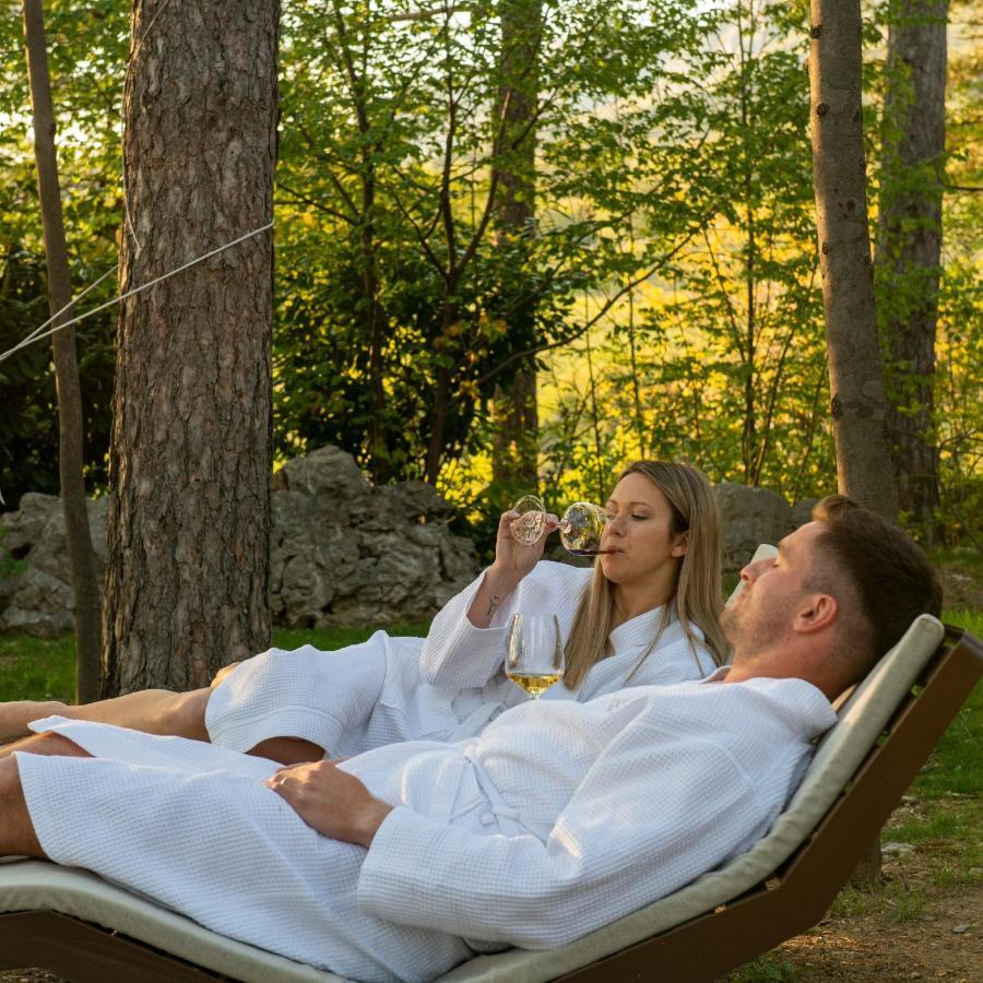 Theodosius Forest Village - Glamping In Vipava Valley Kültér fotó